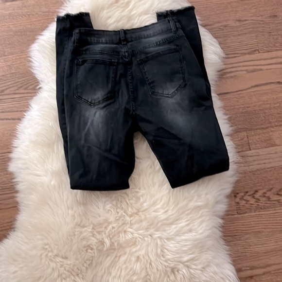 Ripped dark wash skinny jeans - Picture 2 of 2